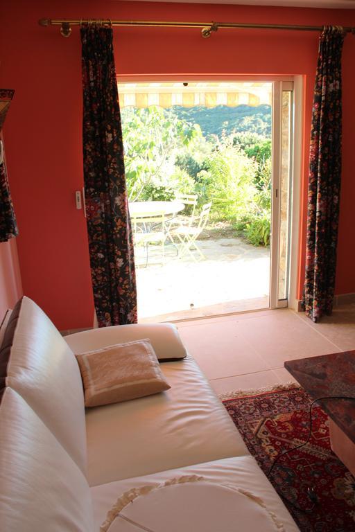 Villa Carpe Diem Le Lavandou Habitación foto
